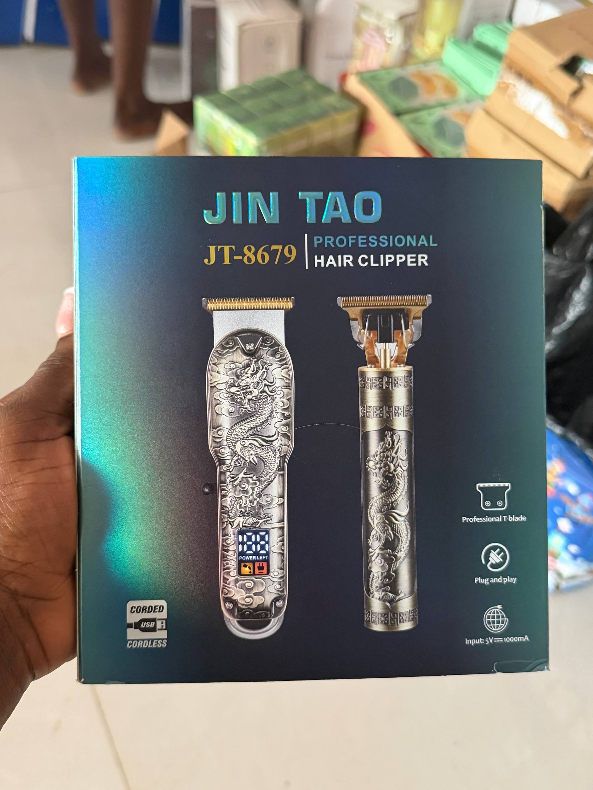 RECHARGEABLE HAIR CLIPPER - Image 2