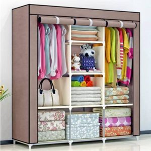 FOLDABLE AND MOBILE WARDROBE